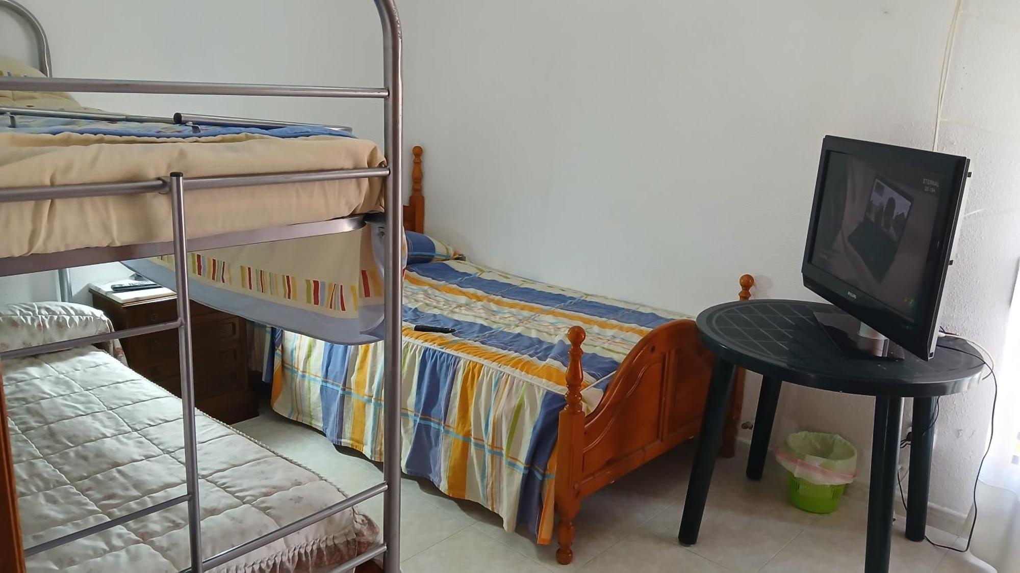 Habitacion Privada Triple توليدو المظهر الخارجي الصورة